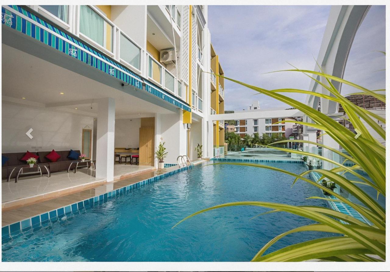 Hotel Lucky Sun Patong Esterno foto